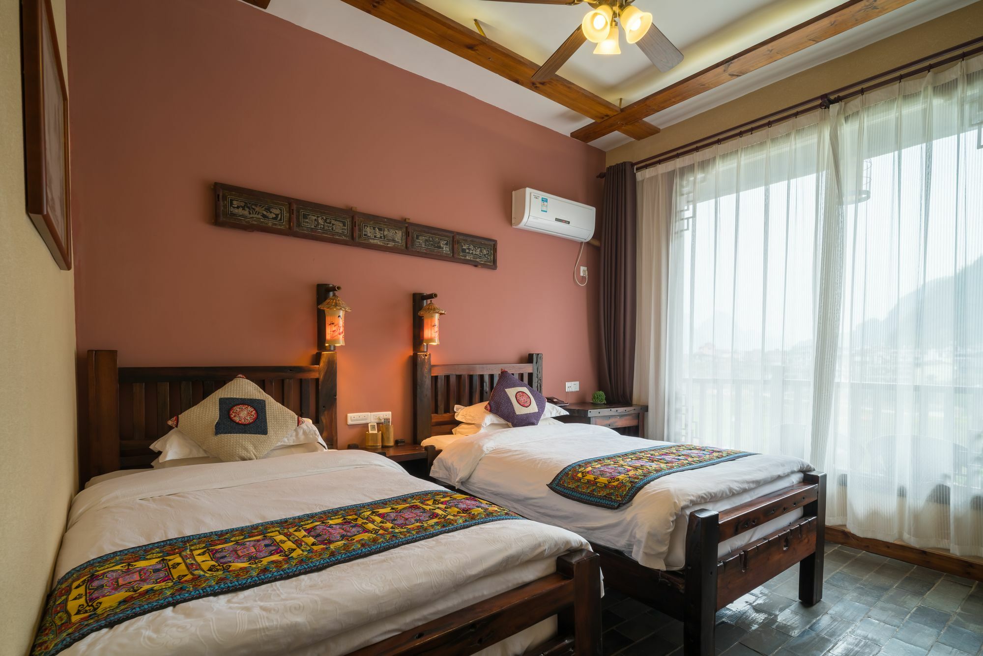 Yangshuo Mountain Nest Boutique Hotel Extérieur photo